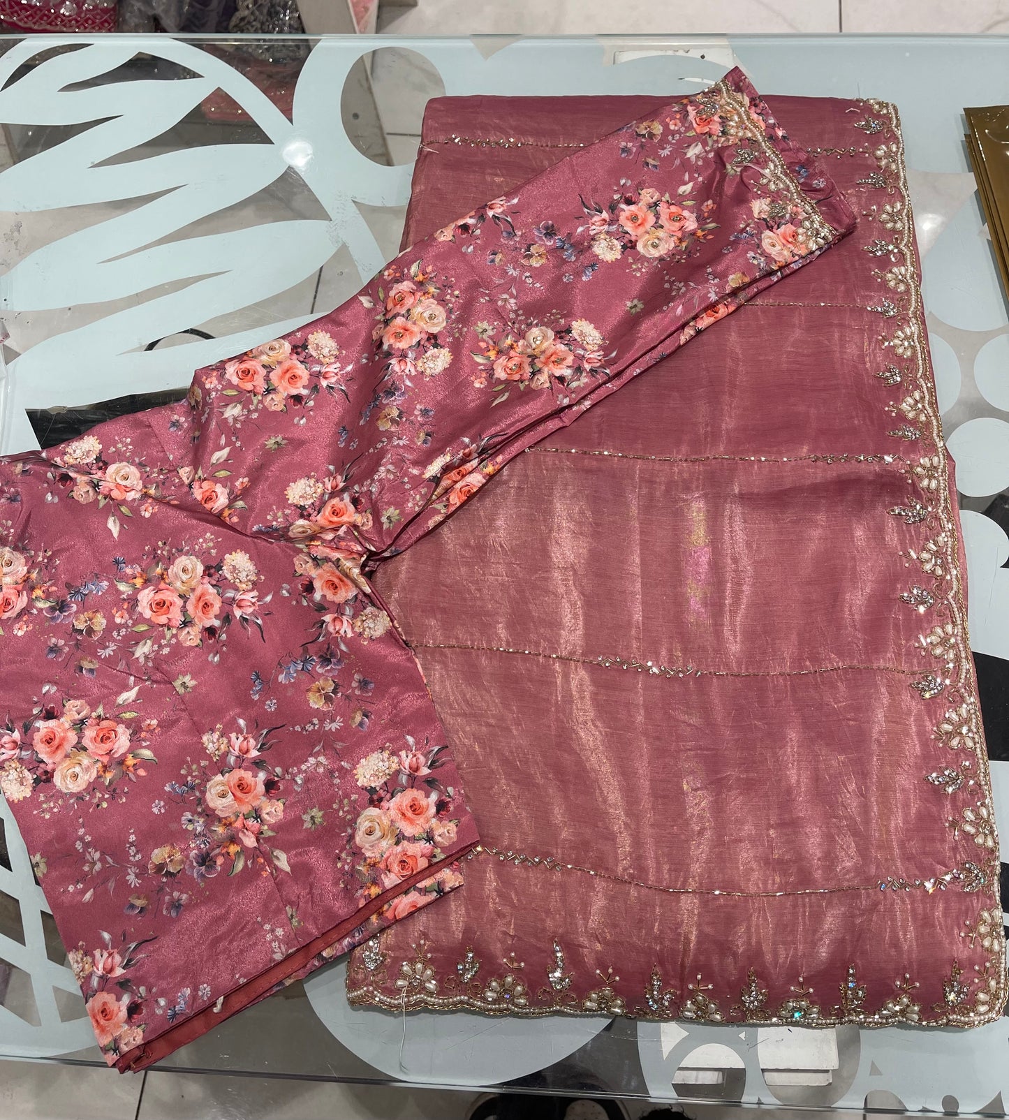 #1050 Saree