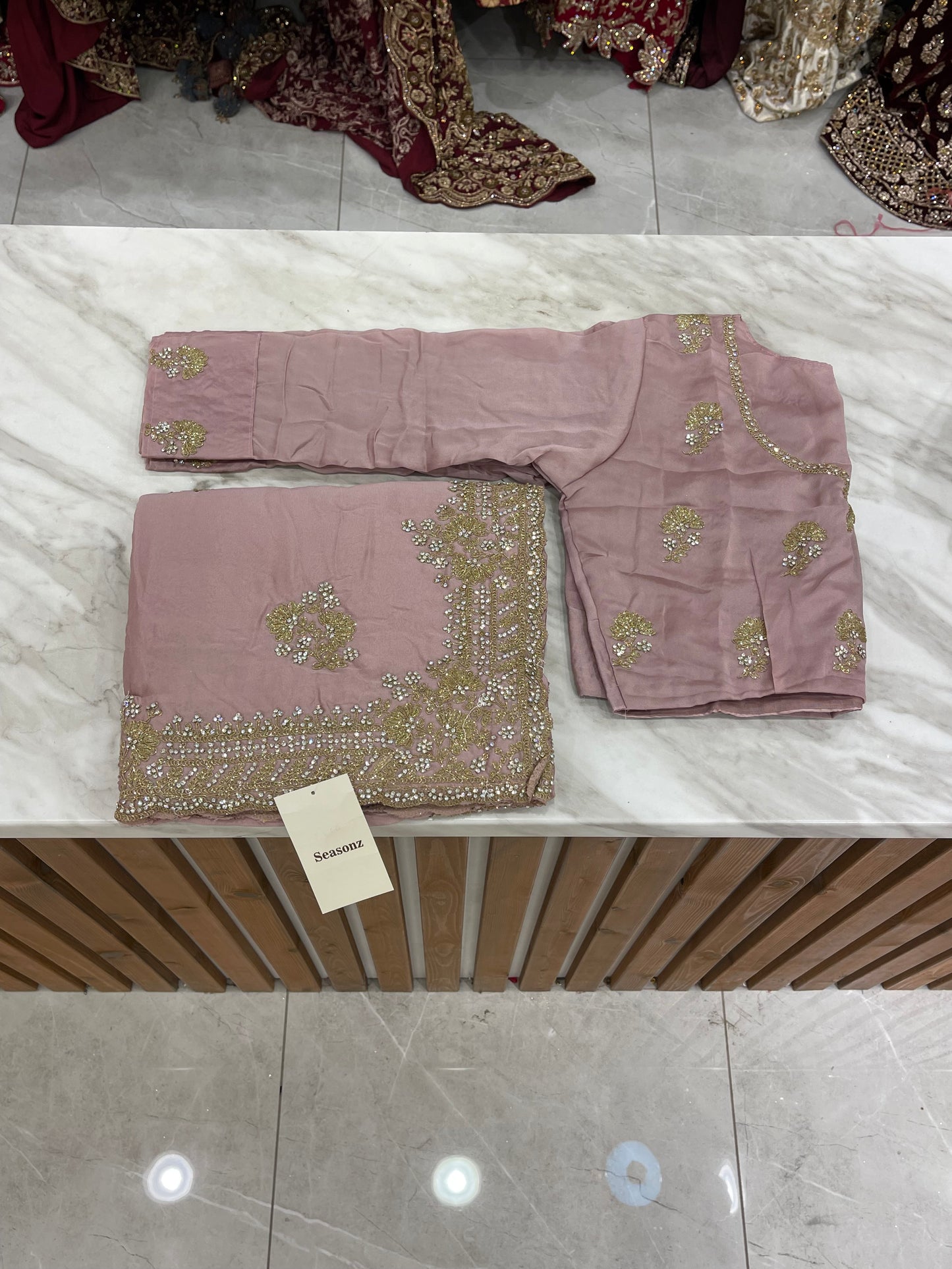 #1781 Saree