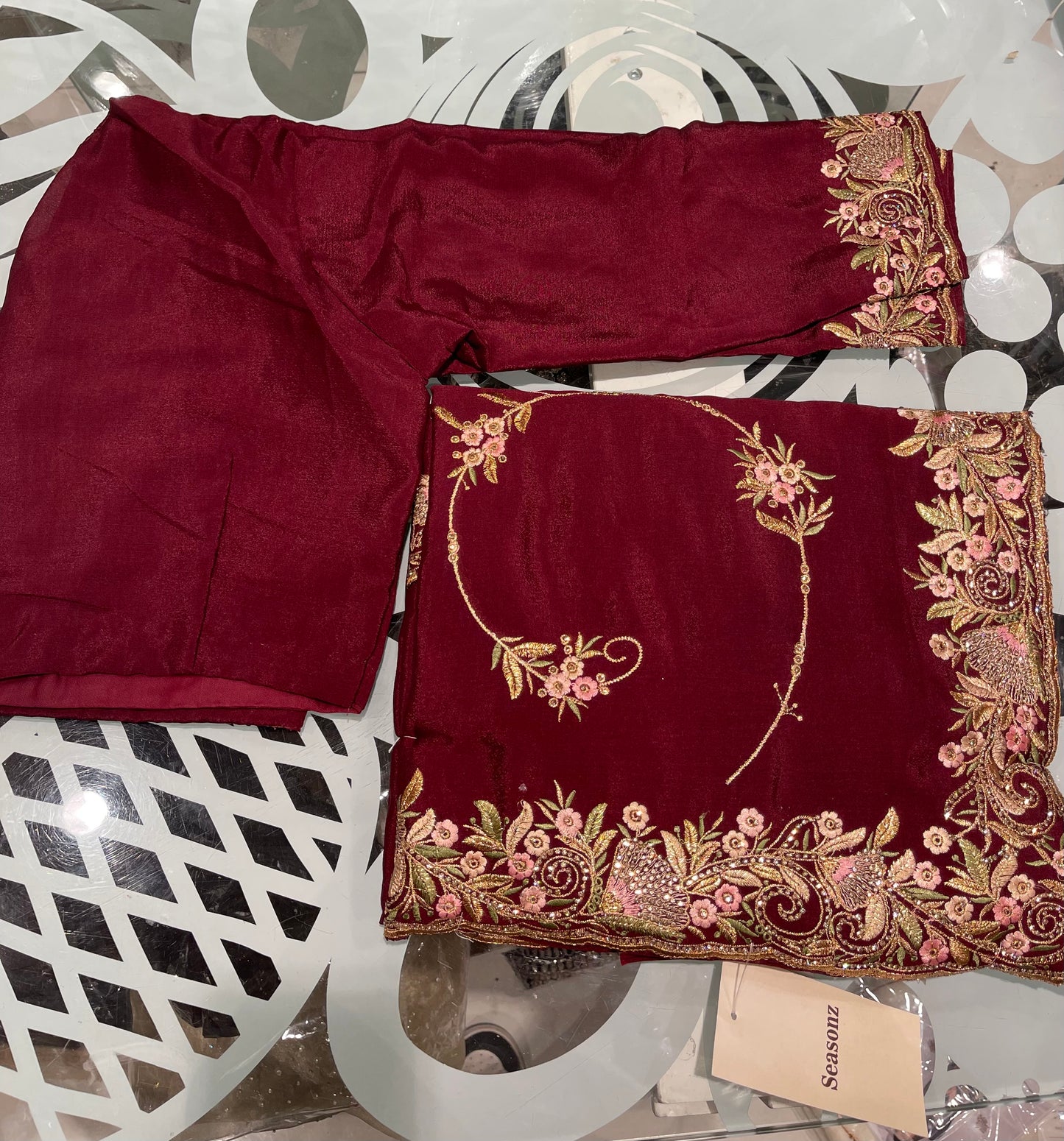 #1085 Saree