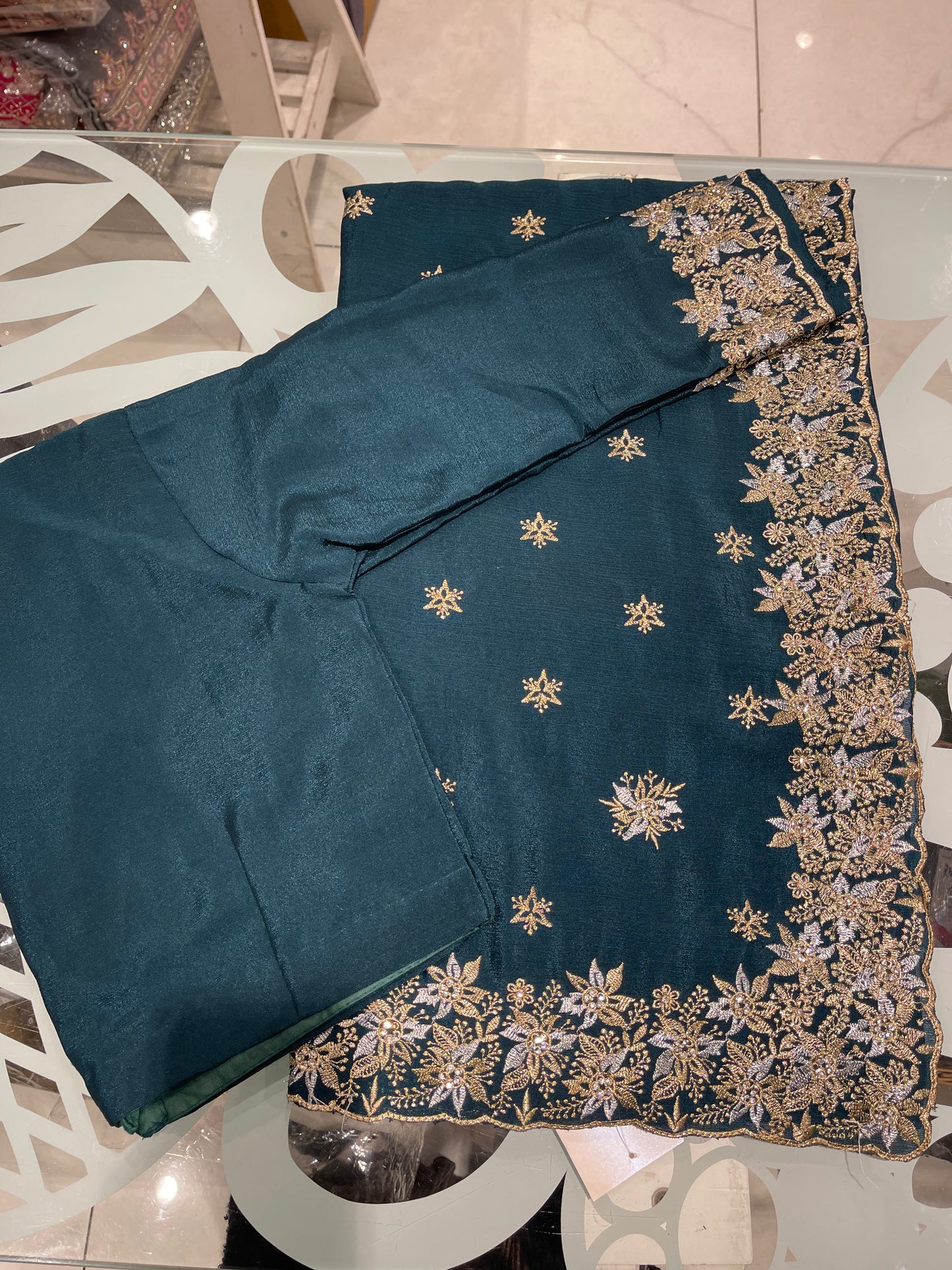 #1180 Saree