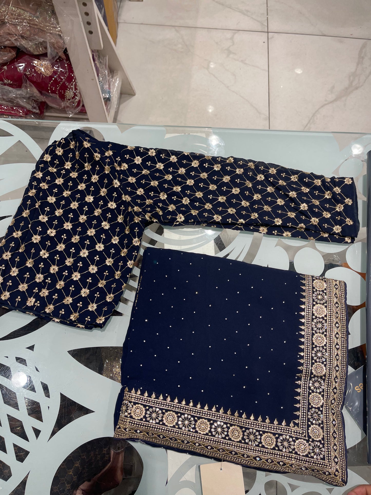 #1174 Saree
