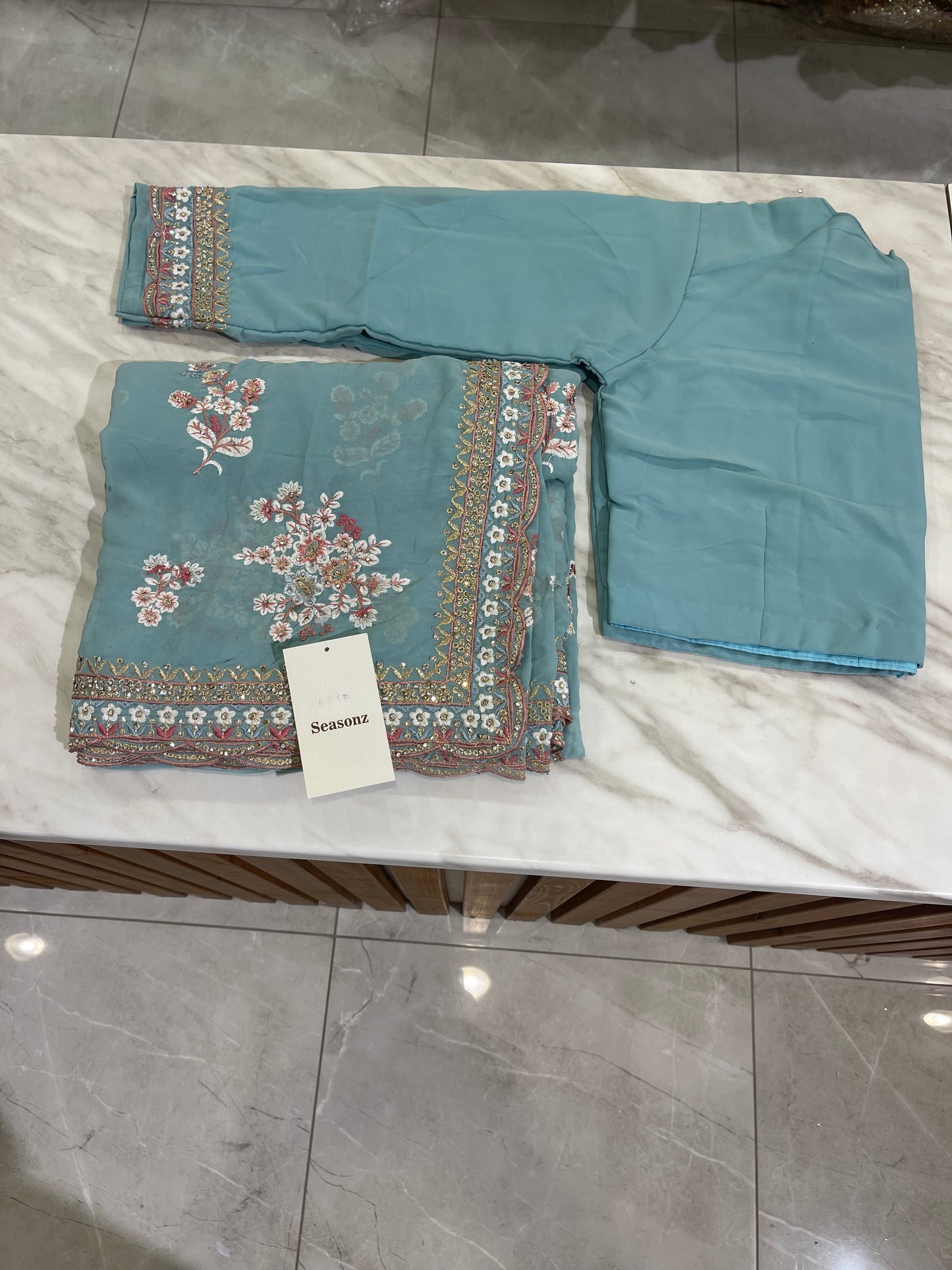 #1787 Saree