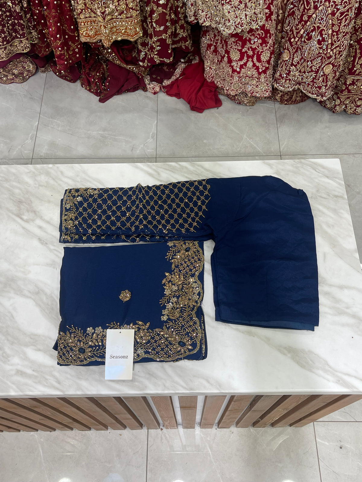 # 2050 Saree