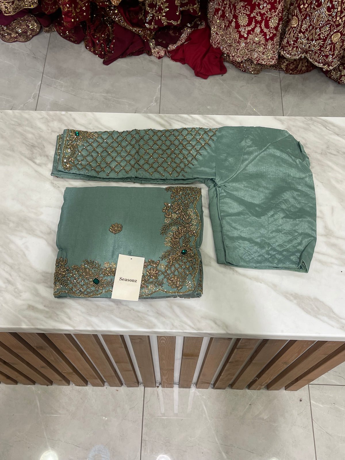 # 2050 Saree