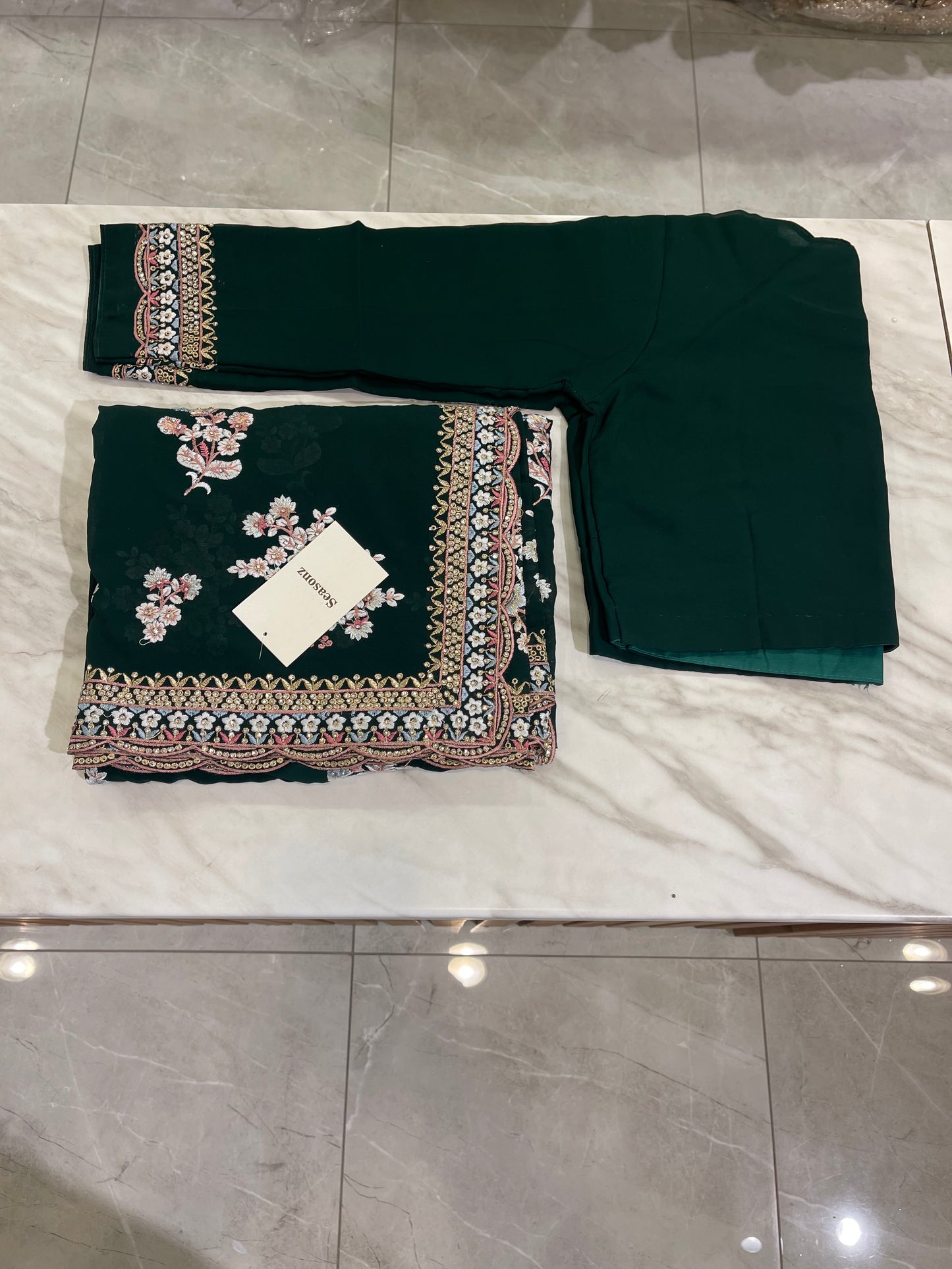 #1787 Saree