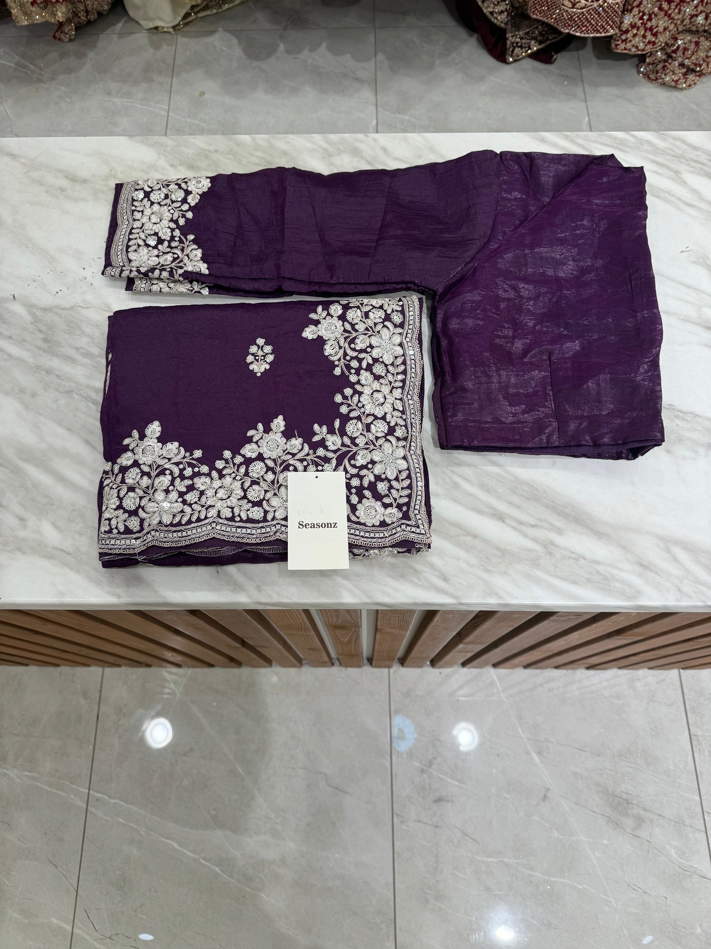 #1982 Saree