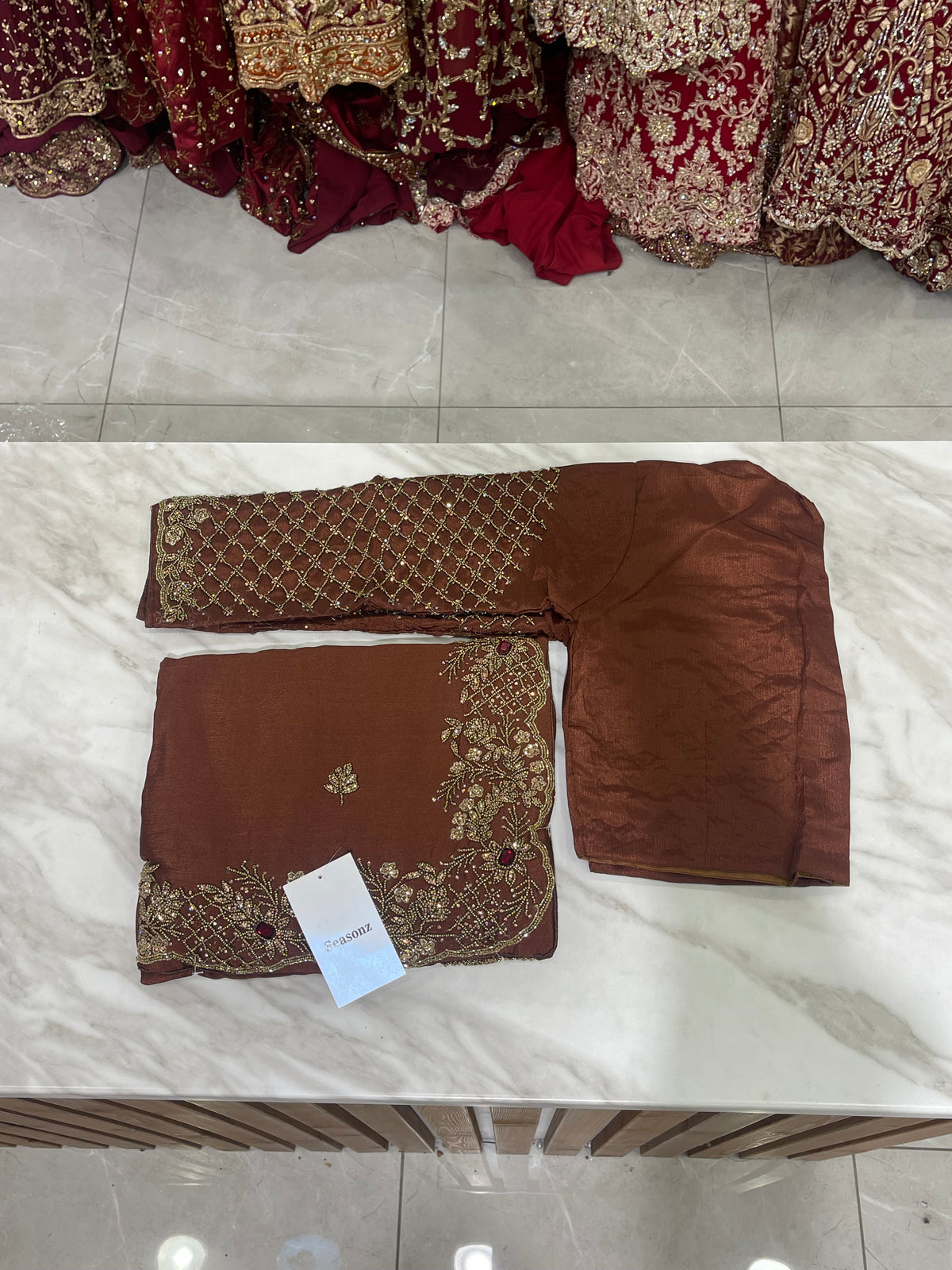 # 2050 Saree
