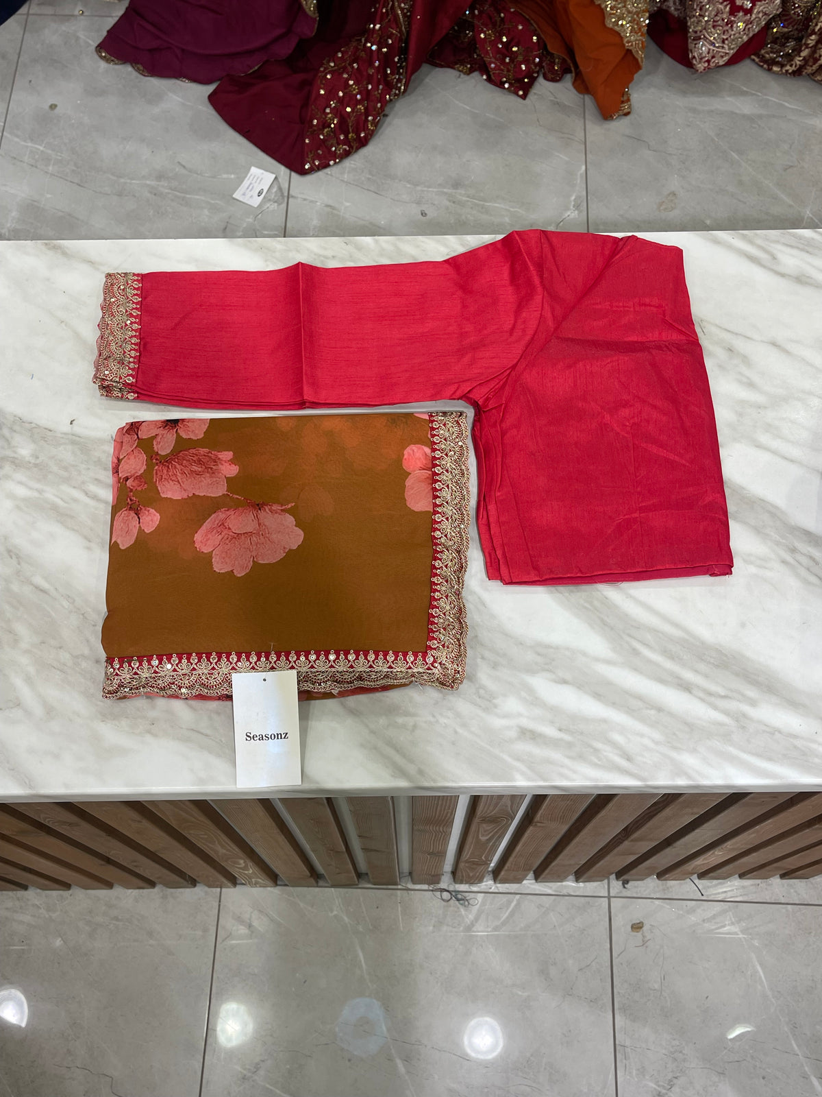 # Floral Muti color Printed Saree