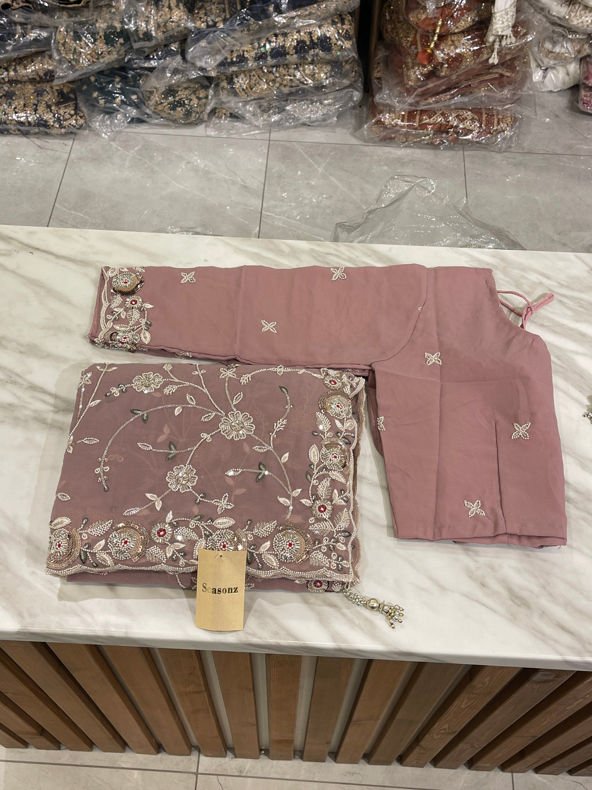 # 530 Saree