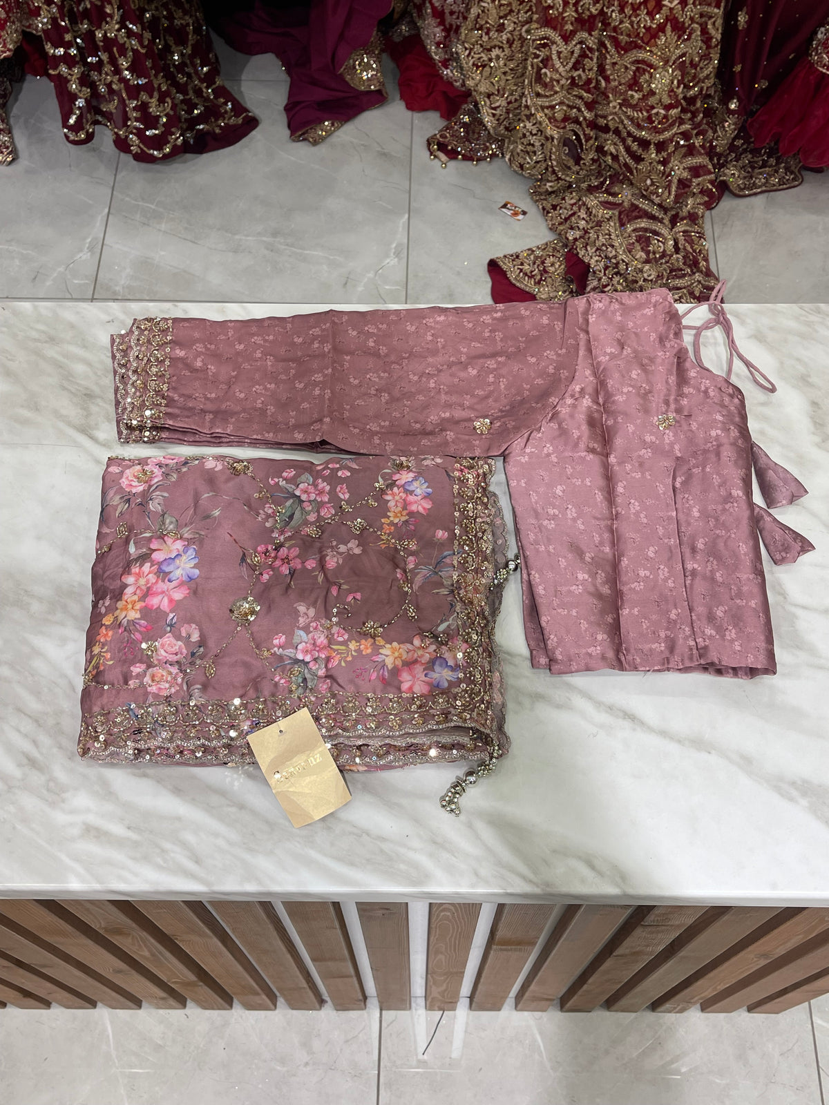 # 506 Saree