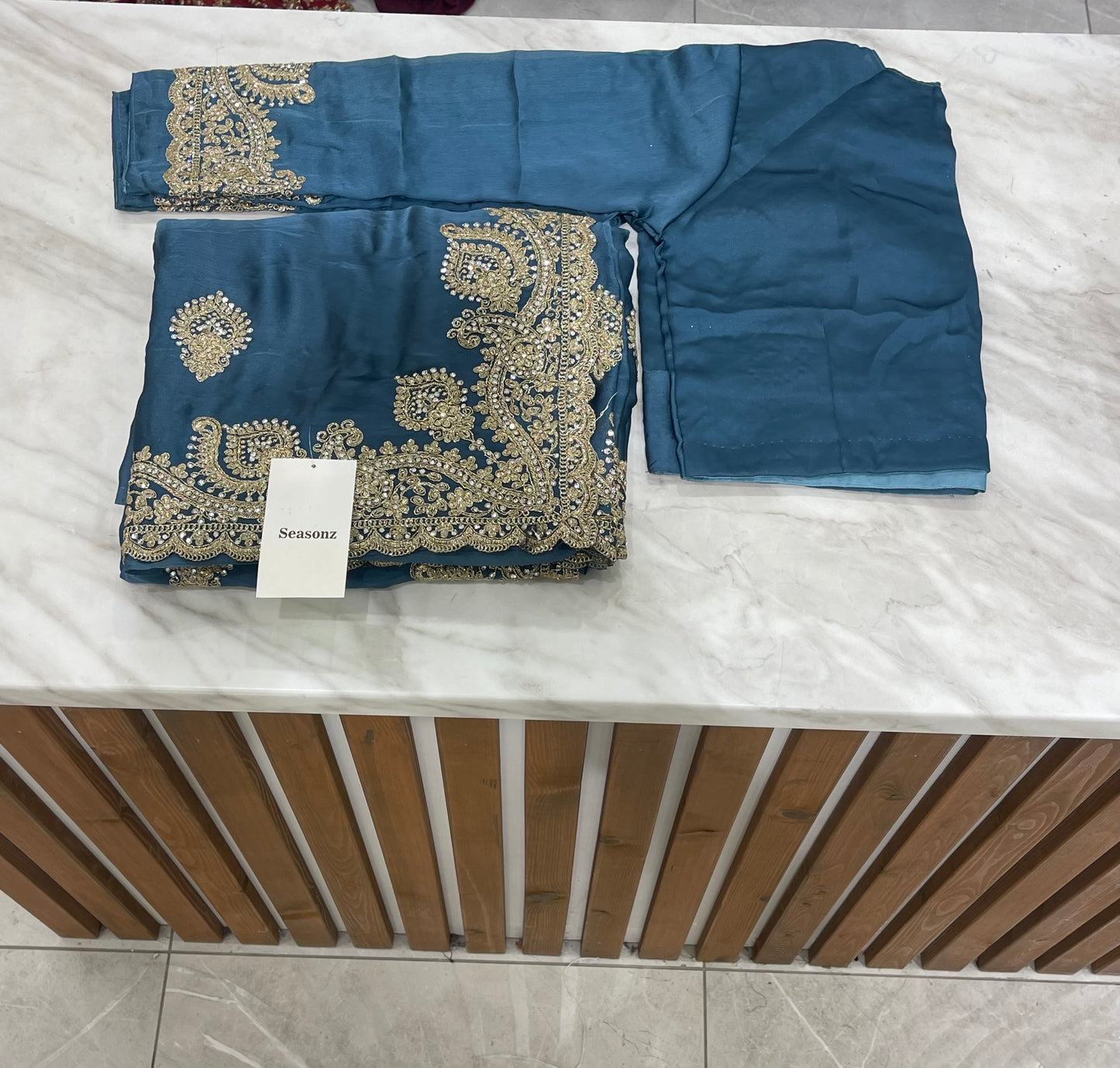 # 1785 Saree
