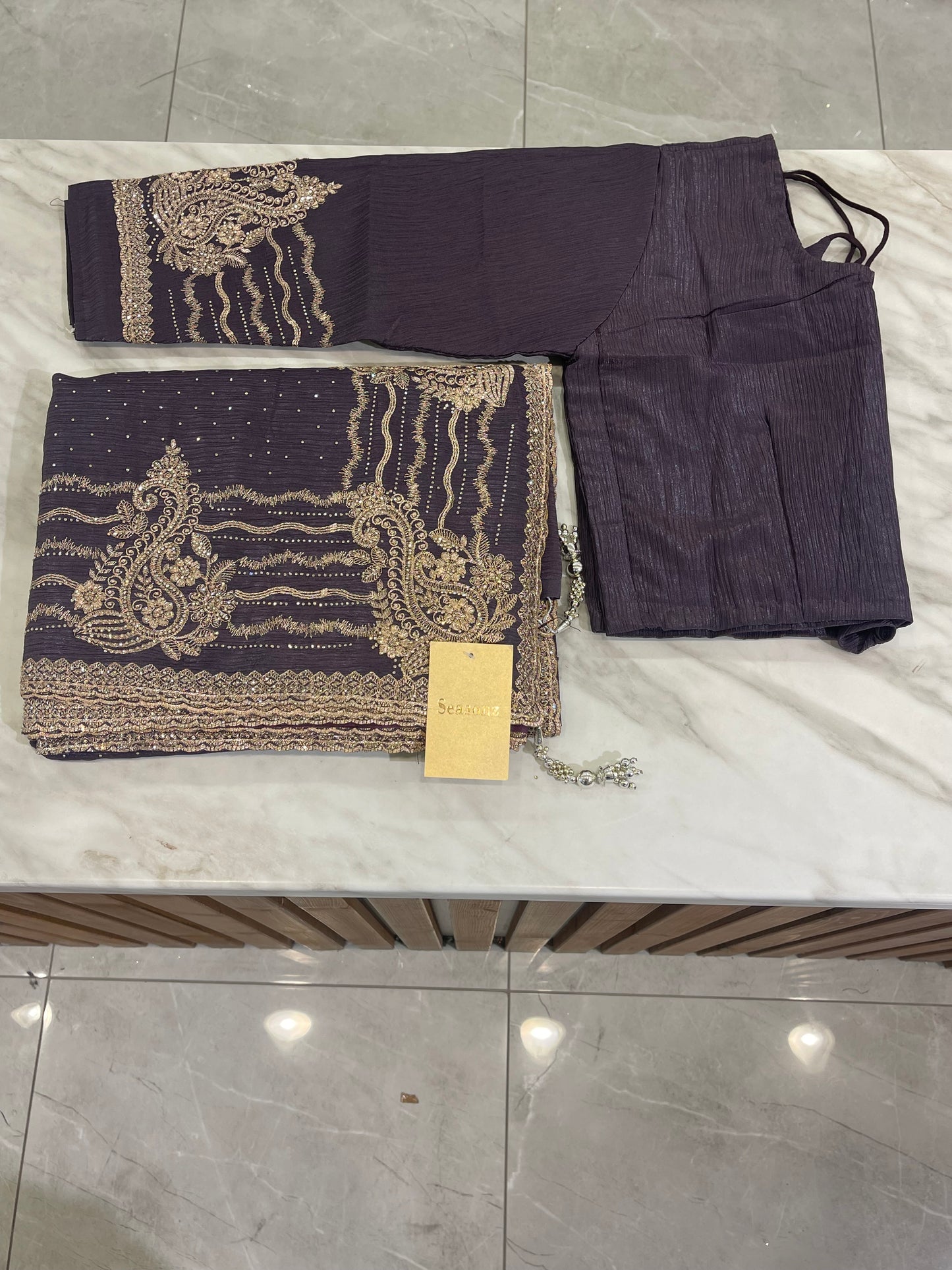 # 504 Saree