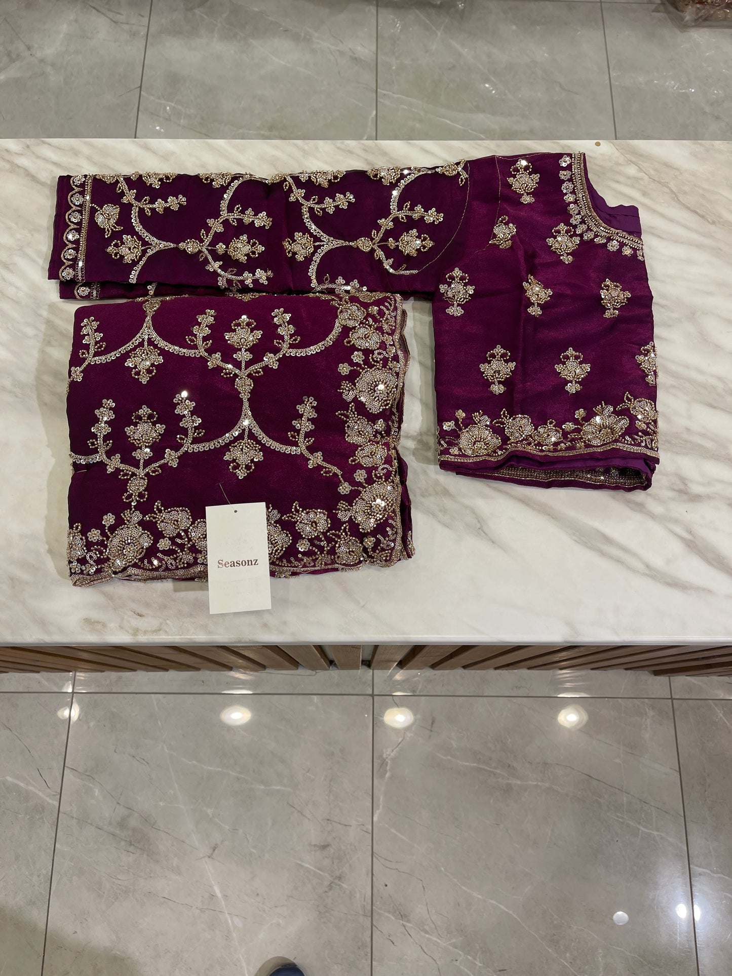 # 2150 Saree