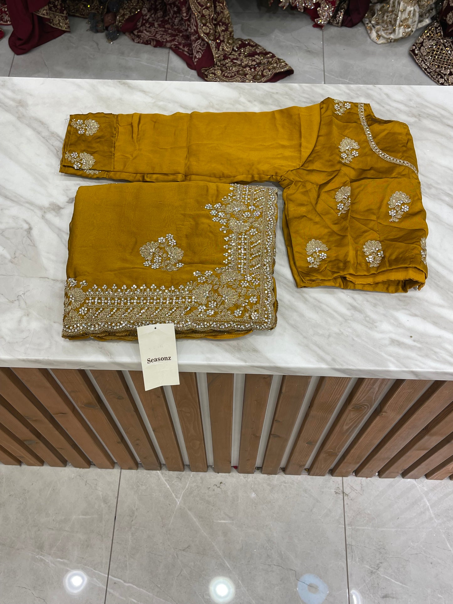 #1781 Saree