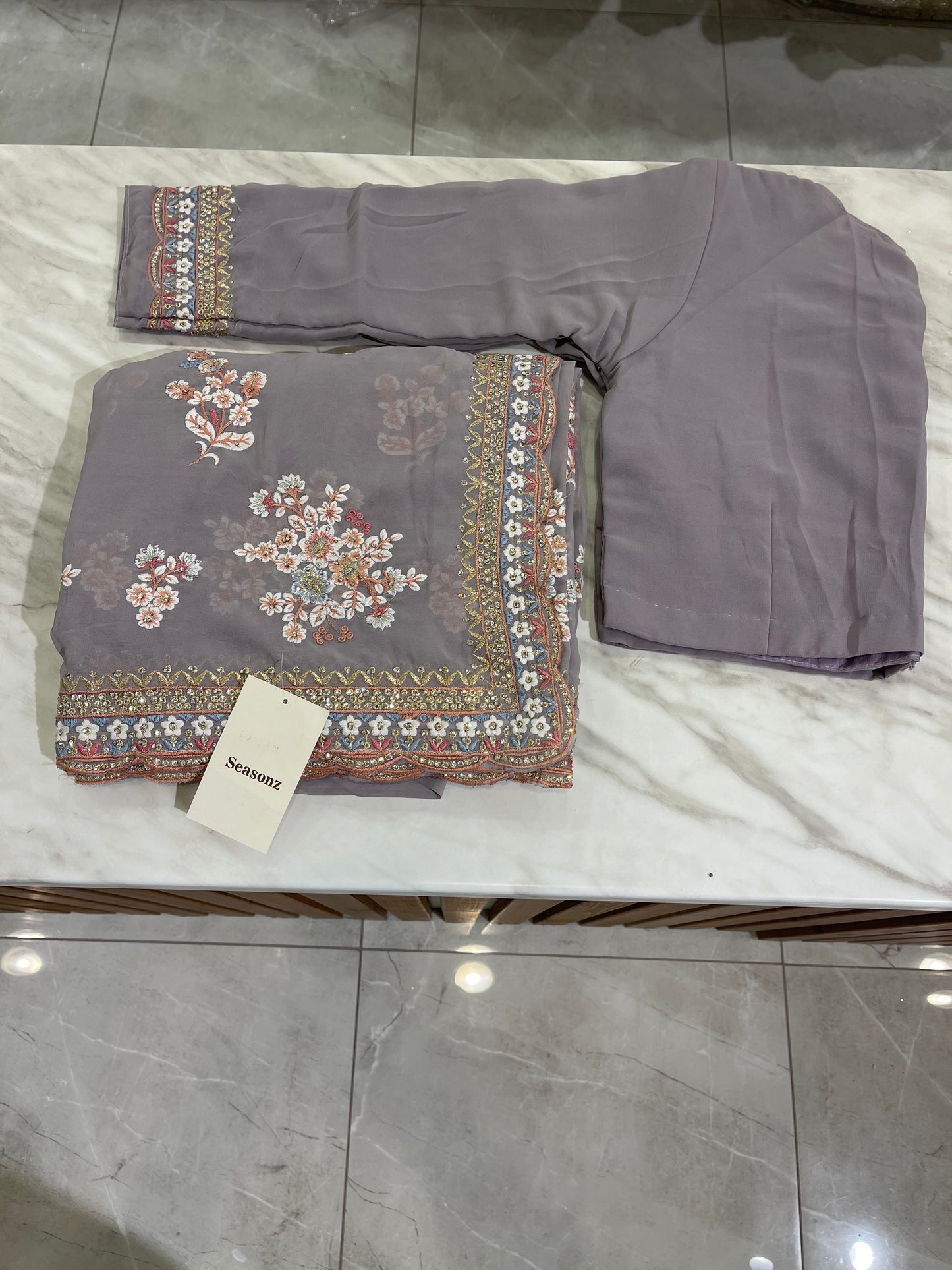 #1787 Saree
